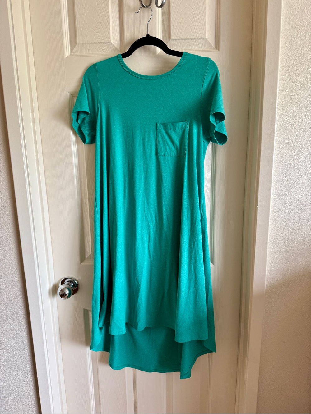 Lularoe Carly Dresses 4 Pack Pocket Tee Bundle Lot - Picture 3 of 5